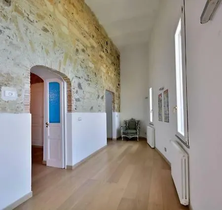 Palazzo Apartamento Pizzo (Calabria)
